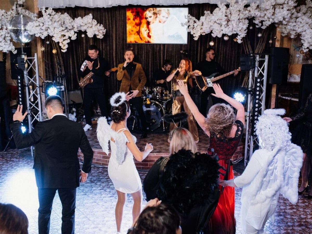 Most Hired Entertainers in Weddings