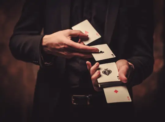 Strolling-Close-Up-Magic-page-section-card